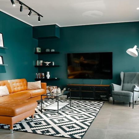 Novi'S Luxury Apartment 1 Gjirokastër Esterno foto