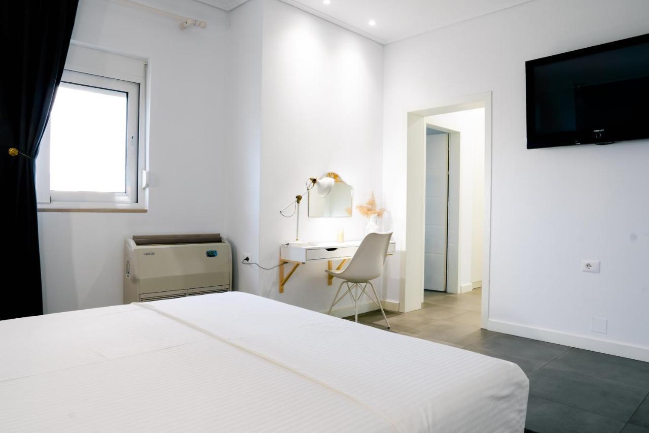 Novi'S Luxury Apartment 1 Gjirokastër Esterno foto