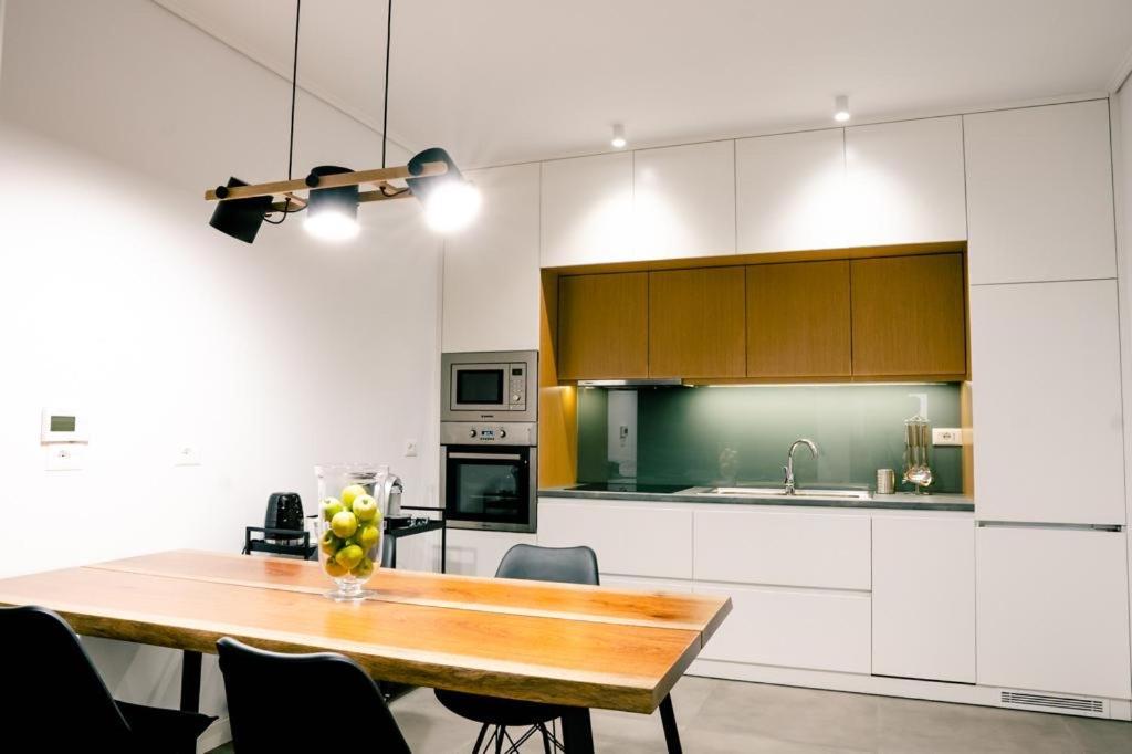 Novi'S Luxury Apartment 1 Gjirokastër Esterno foto